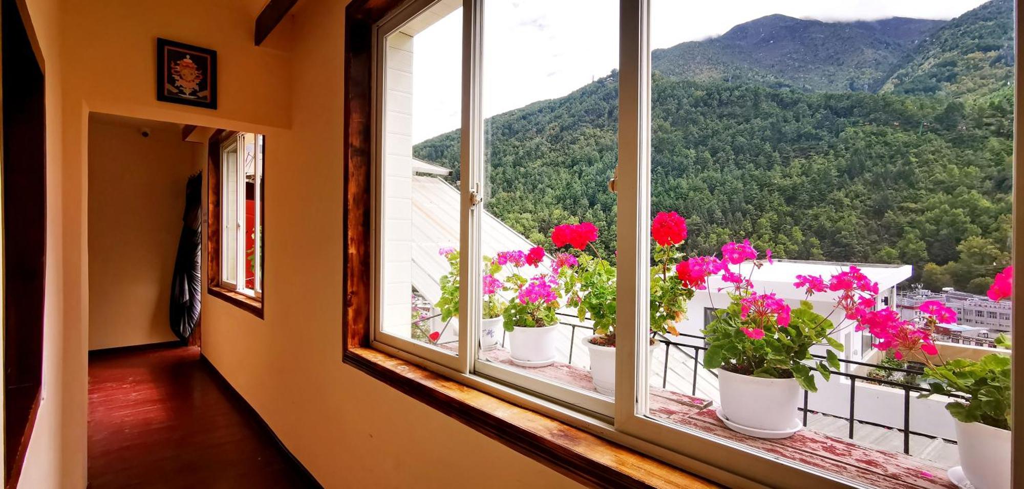 Kangding Guozhuang Nan Wu Hao Boutique Inn 외부 사진