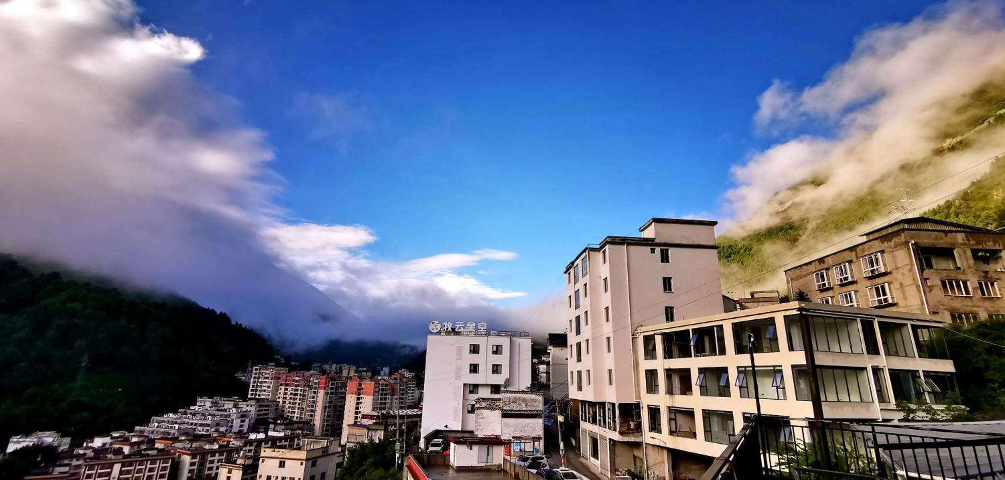Kangding Guozhuang Nan Wu Hao Boutique Inn 외부 사진