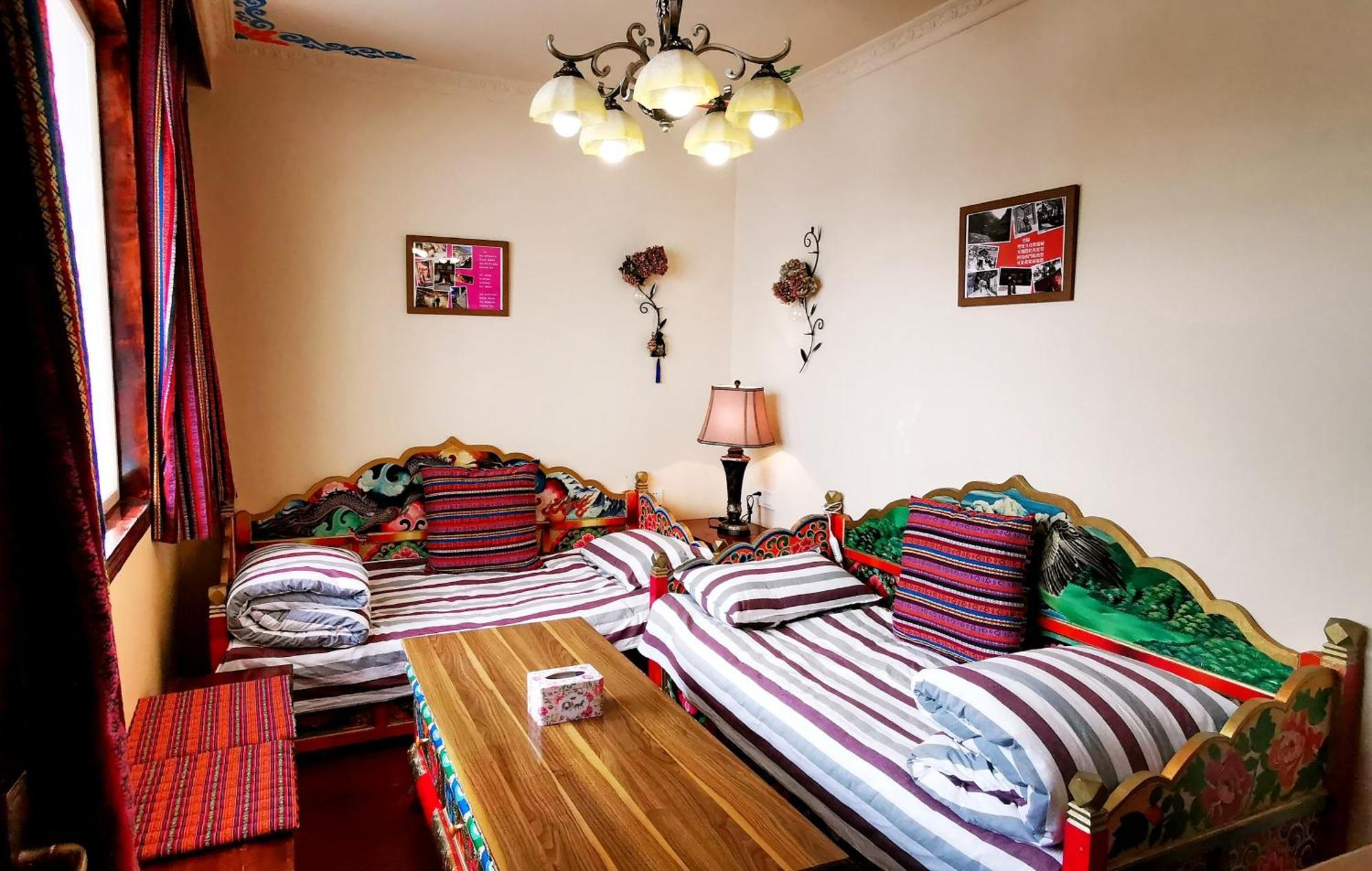 Kangding Guozhuang Nan Wu Hao Boutique Inn 외부 사진